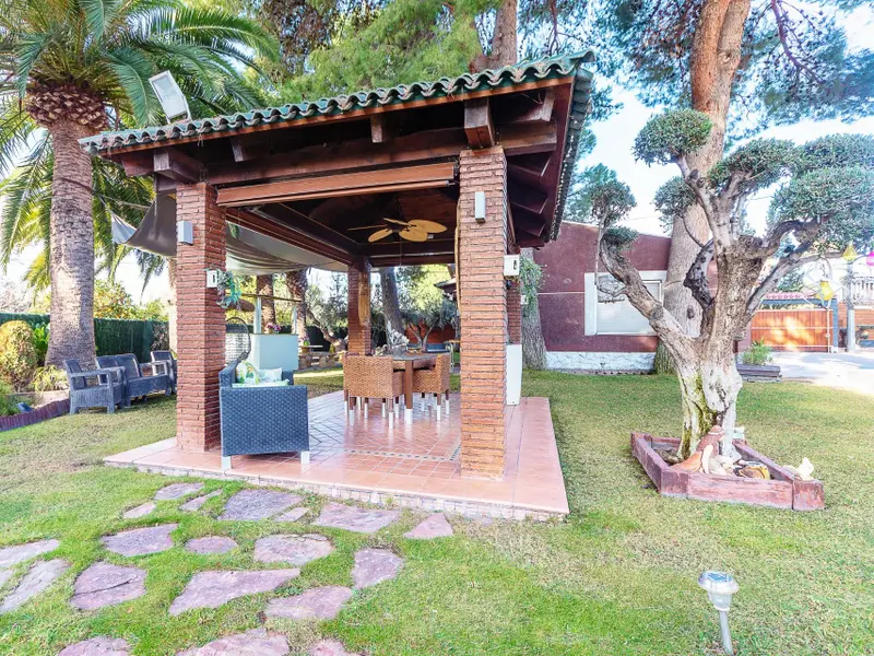 Villa de 5 dormitorios en Elda, Costa Blanca — foto 6 de 30