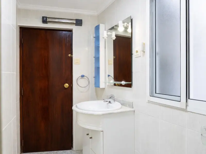 Villa de 4 dormitorios en Desconocido, Costa Blanca — foto 12 de 30