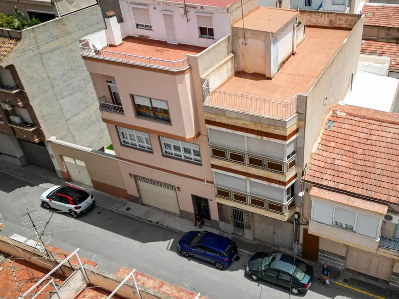 Villa de 4 dormitorios en Novelda, Costa Blanca — foto 25 de 27