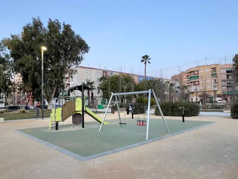 Apartamento de 4 dormitorios en Alicante, Costa Blanca — foto 17 de 17