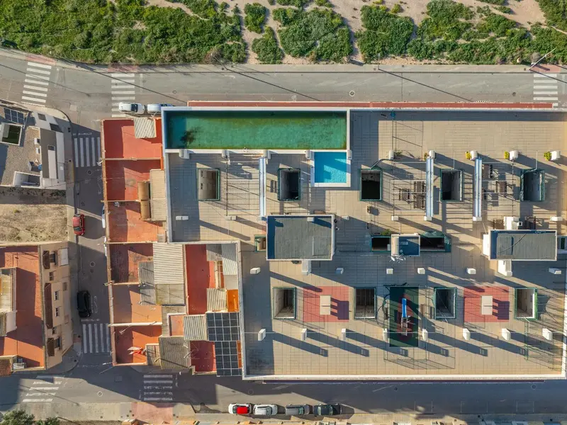 شقة de 3 dormitorios en Monforte del Cid, Costa Blanca — صورة 2 من 29