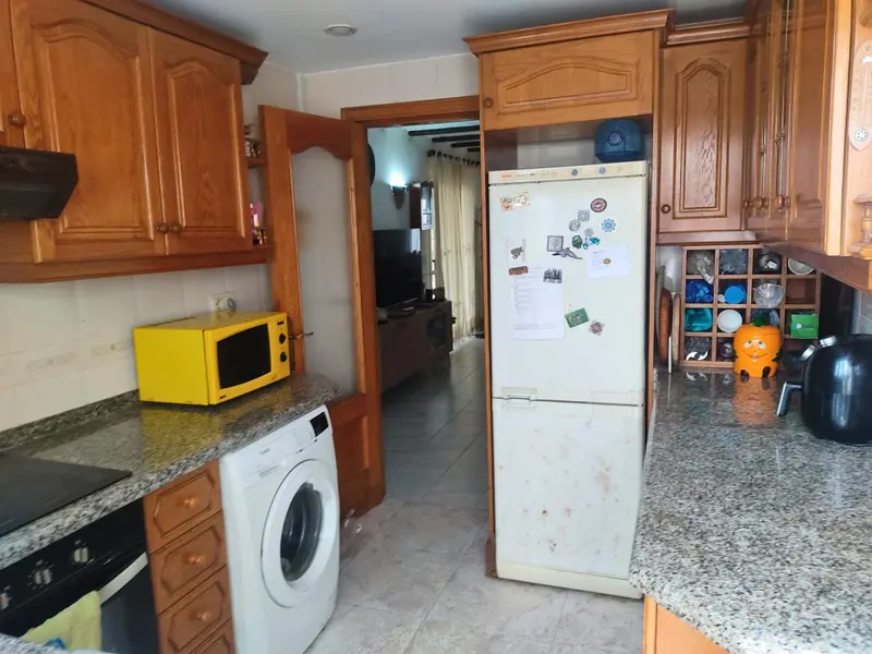 بنغالو de 3 dormitorios en Dénia, Costa Blanca — صورة 9 من 11