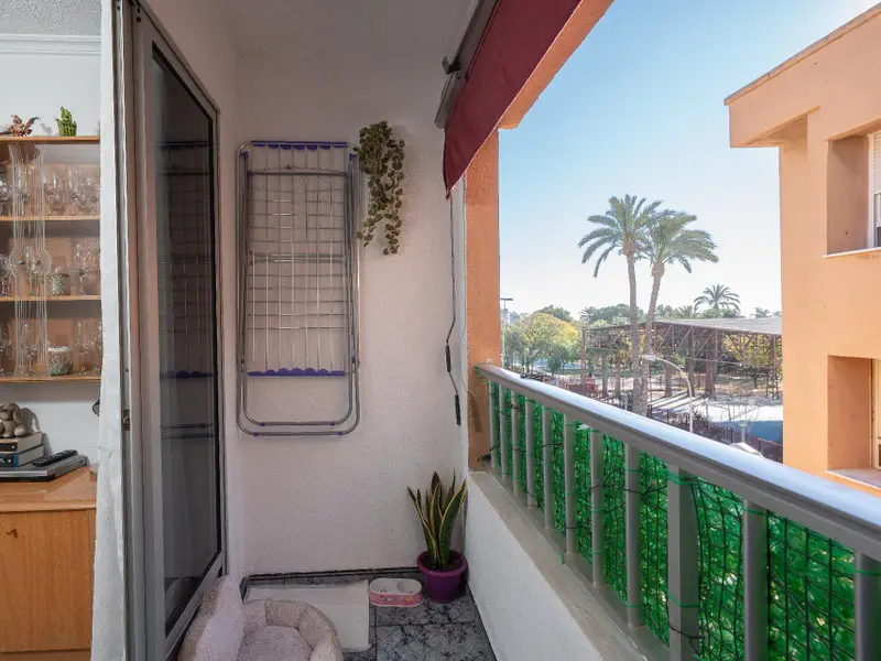 Apartment with 3 bedrooms in Elche, Costa Blanca — photo 13 of 27