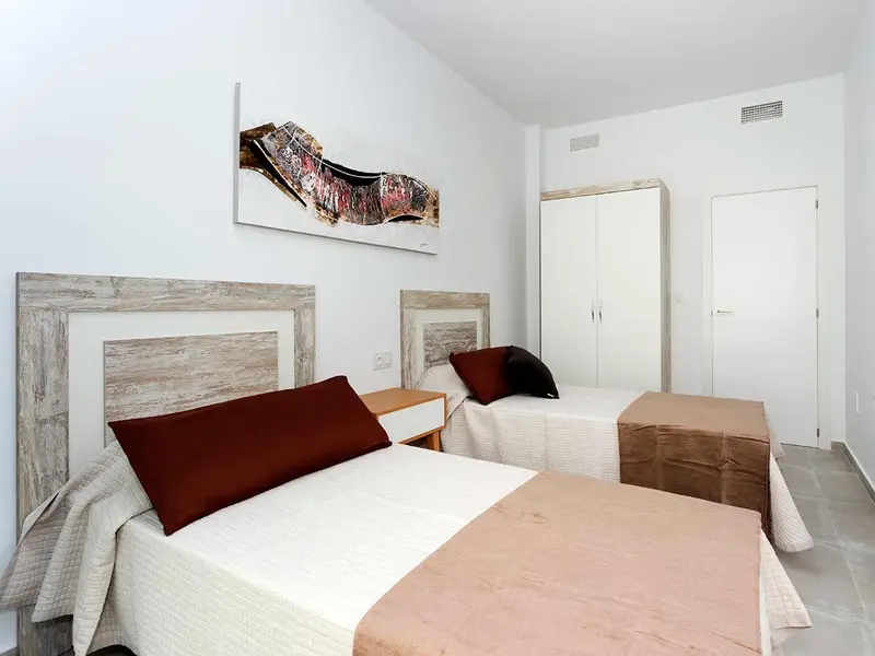 Villa de 3 dormitorios en Daya Nueva, Costa Blanca — foto 25 de 30