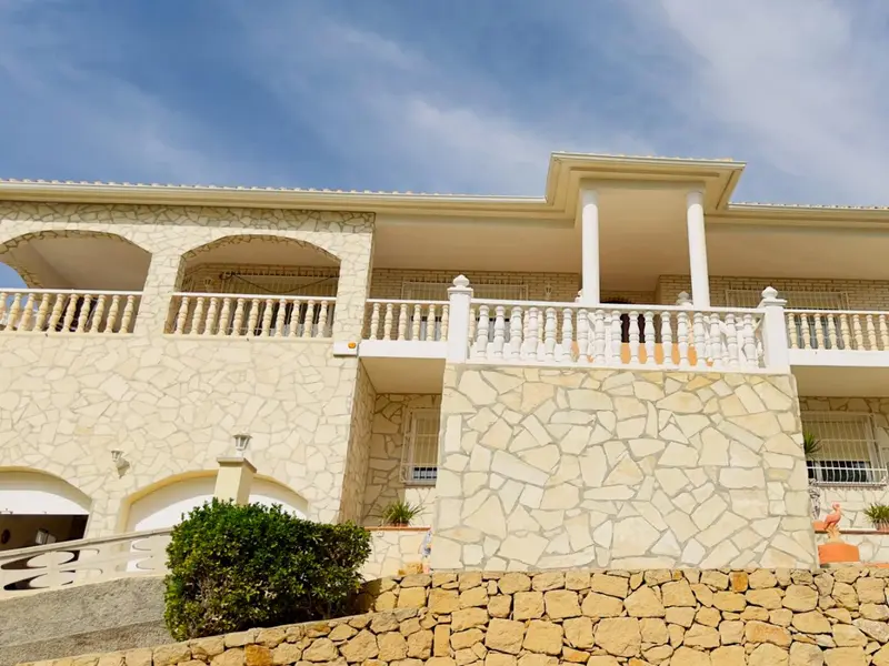 Villa de 6 dormitorios en La Nucía, Costa Blanca — foto 5 de 6