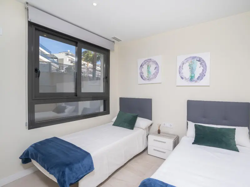 Reihenhaus mit 4 Schlafzimmern in Finestrat, Costa Blanca — Foto 12 von 30