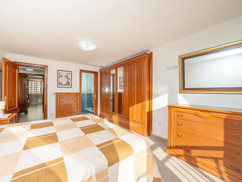 Apartamento de 2 dormitorios en Benidorm, Costa Blanca — foto 5 de 28