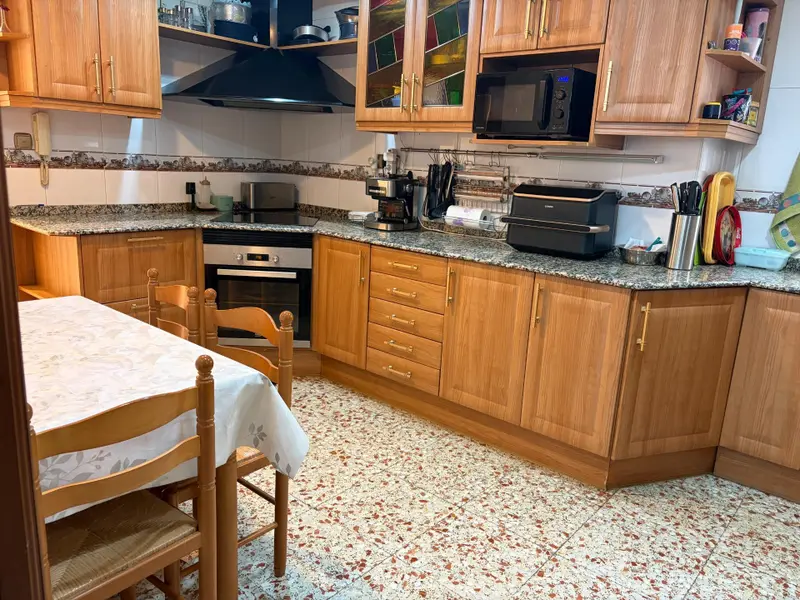 Apartamento de 3 dormitorios en Elche, Costa Blanca — foto 2 de 24