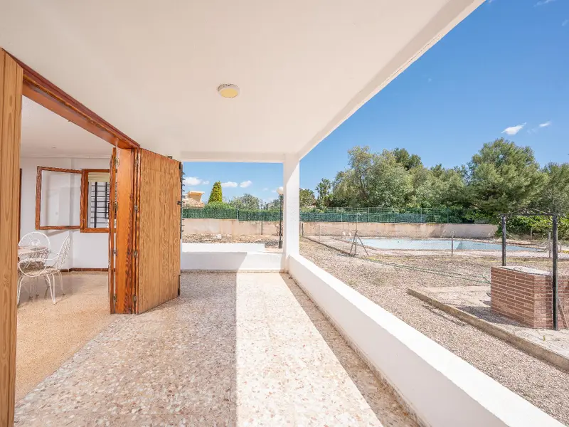 Villa with 4 bedrooms in Elche, Costa Blanca — photo 9 of 30