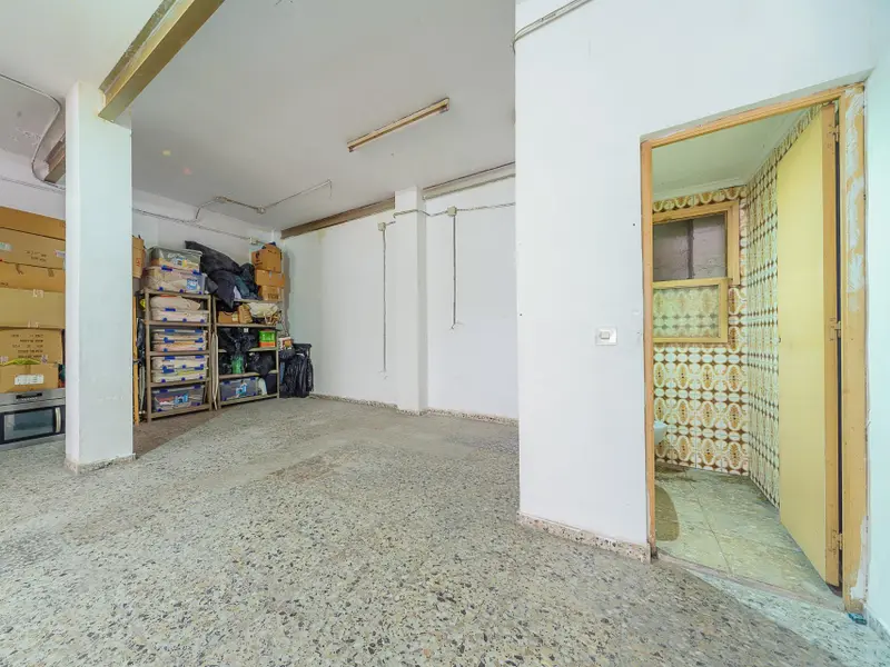 Local comercial en Elche, Costa Blanca — foto 5 de 9