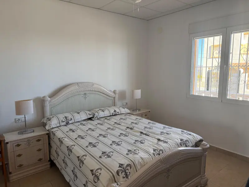 Villa de 4 dormitorios en Calpe, Costa Blanca — foto 24 de 28
