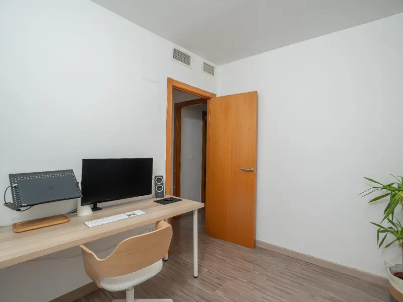 Penthouse with 3 bedrooms in Elche, Costa Blanca — photo 17 of 30