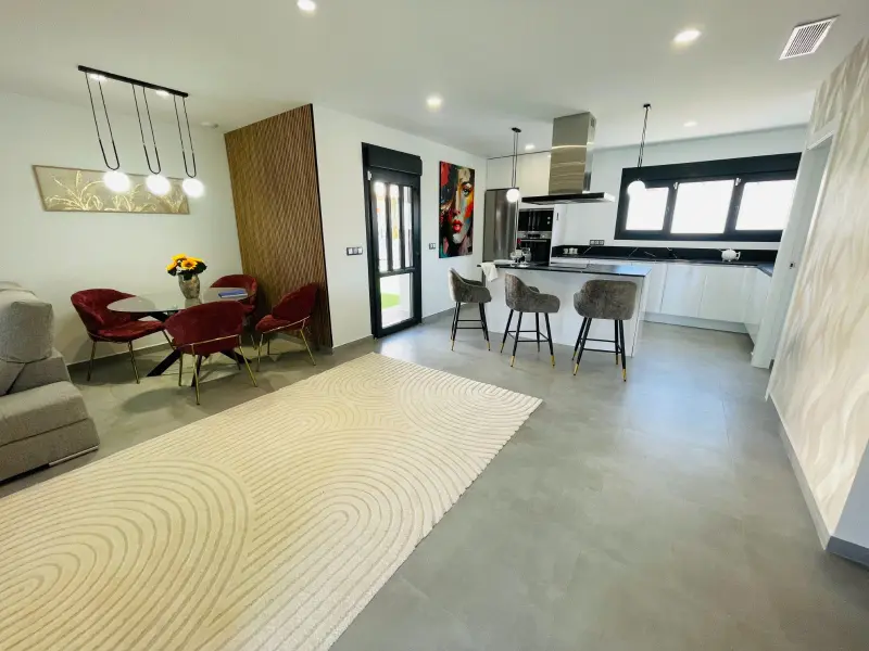 Villa mit 5 Schlafzimmern in Torrevieja, Costa Blanca — Foto 15 von 30