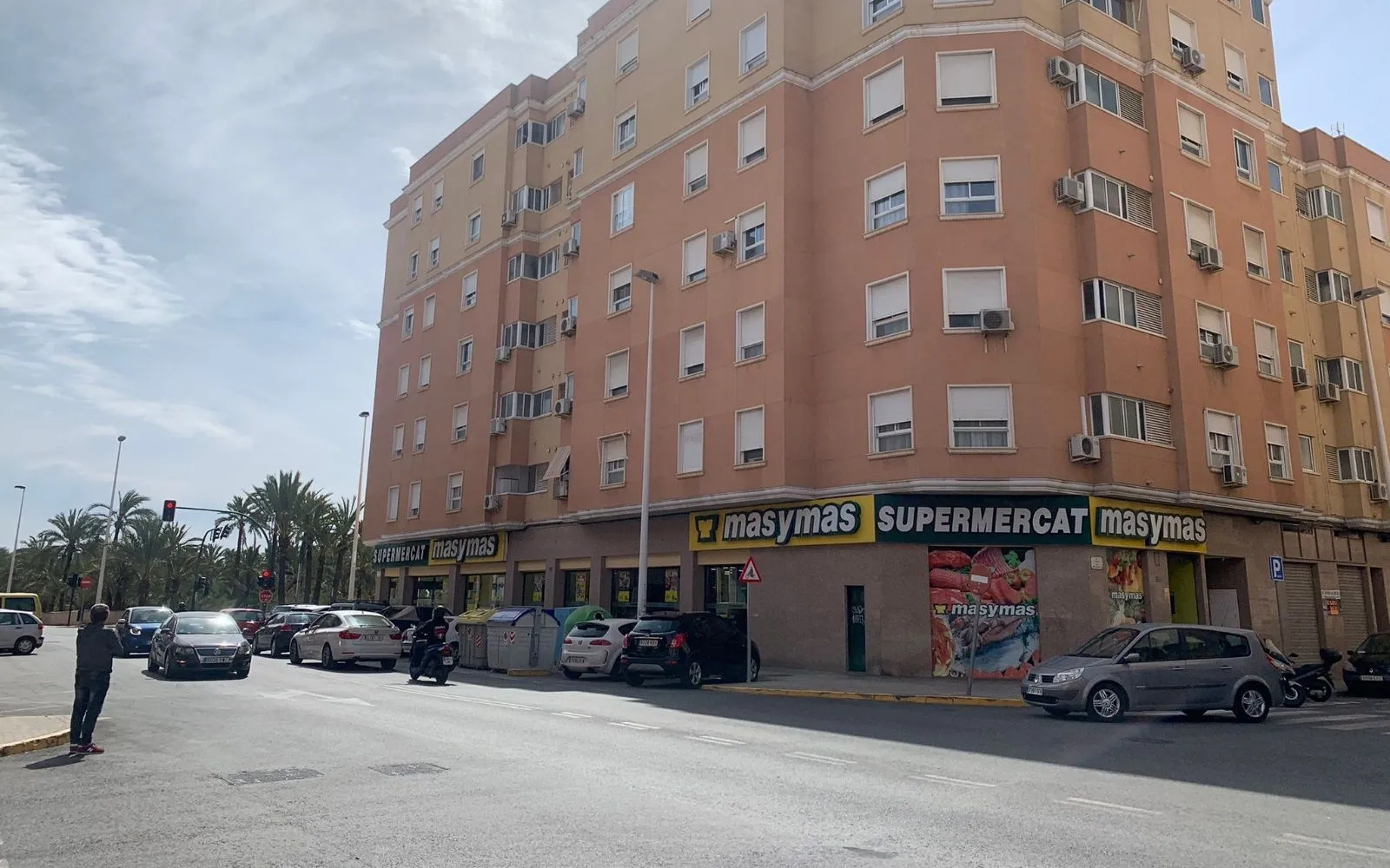 Garaje en Elche, Costa Blanca — foto 1 de 19