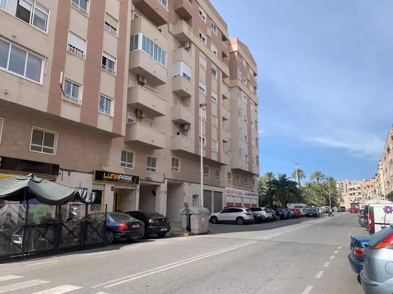 Garaje en Elche, Costa Blanca — foto 3 de 19