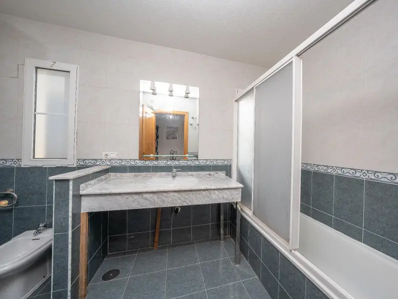 Villa de 5 dormitorios en Aspe, Costa Blanca — foto 21 de 30