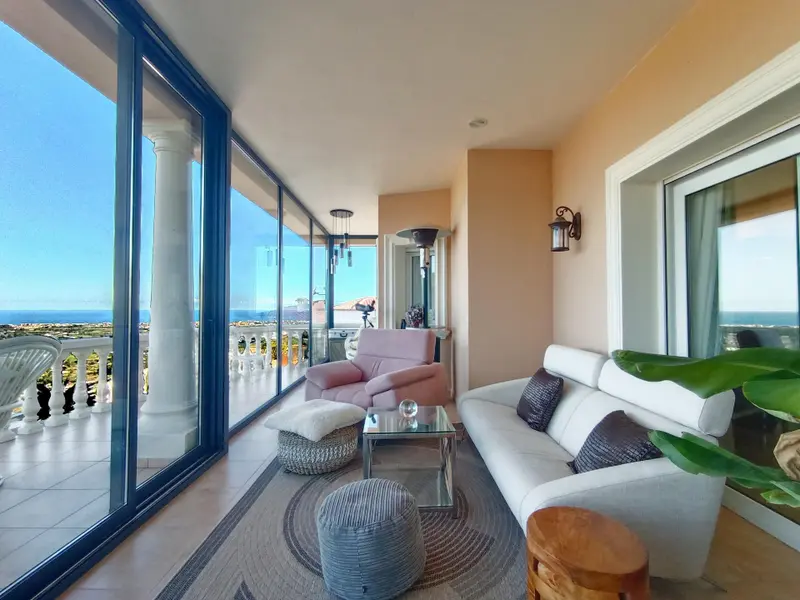 Villa with 4 bedrooms in Dénia, Costa Blanca — photo 9 of 30