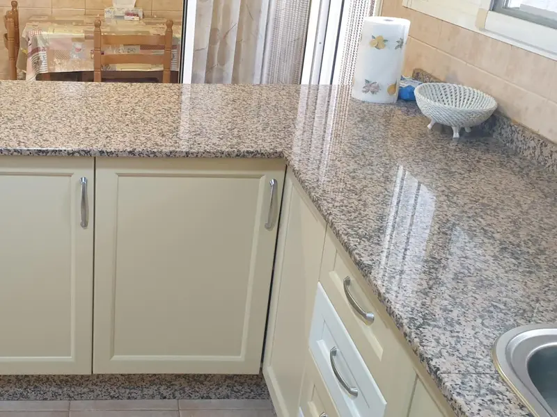 Apartamento de 2 dormitorios en Elche, Costa Blanca — foto 6 de 12