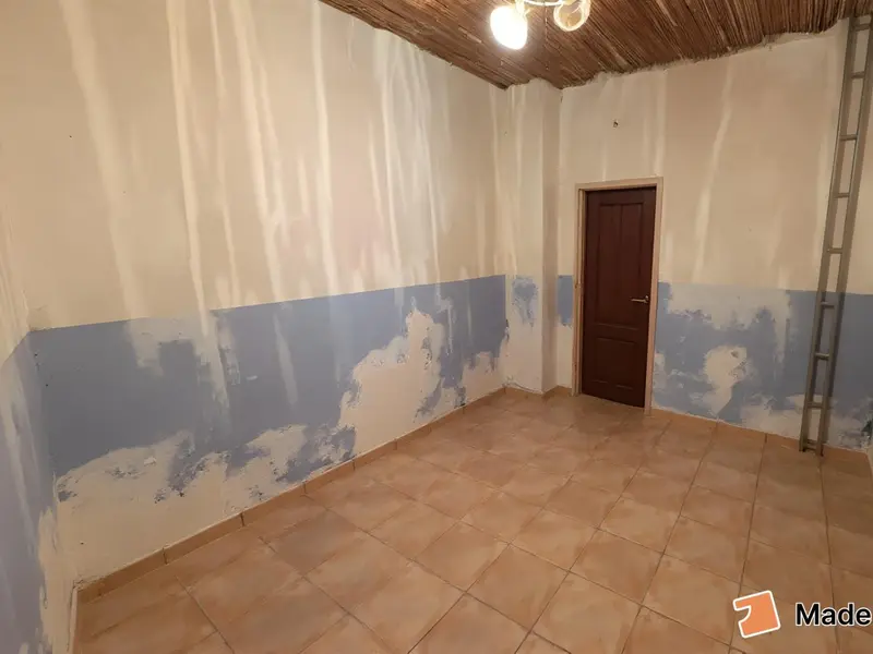 Local comercial en Alcoy, Costa Blanca — foto 15 de 16