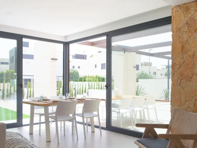 Villa de 4 dormitorios en Orihuela Costa, Costa Blanca — foto 19 de 30