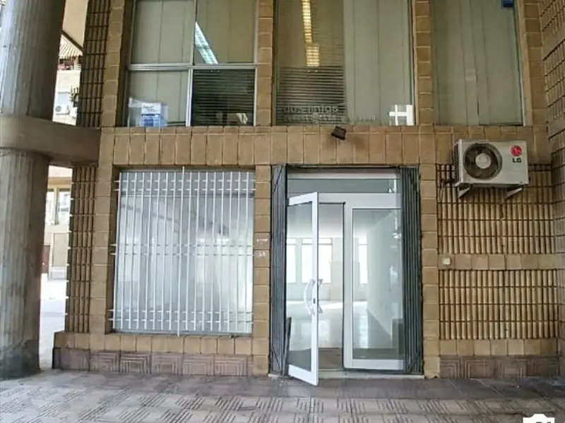 Local comercial en Elche, Costa Blanca — foto 16 de 16