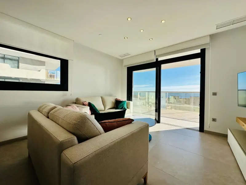 Apartamento de 3 dormitorios en Benidorm, Costa Blanca — foto 5 de 25