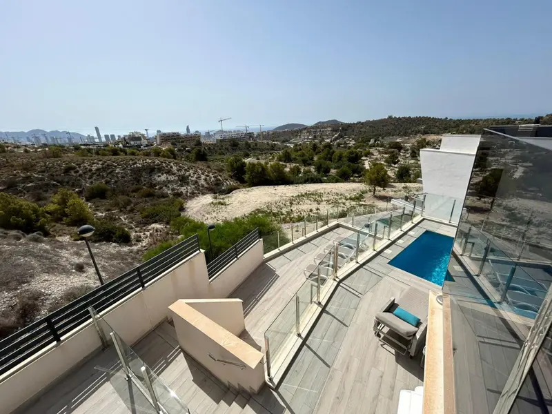 Villa de 5 dormitorios en Finestrat, Costa Blanca — foto 20 de 30