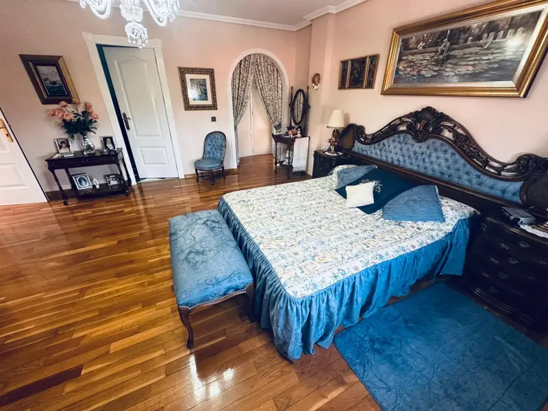 Villa de 4 dormitorios en Benidorm, Costa Blanca — foto 13 de 26