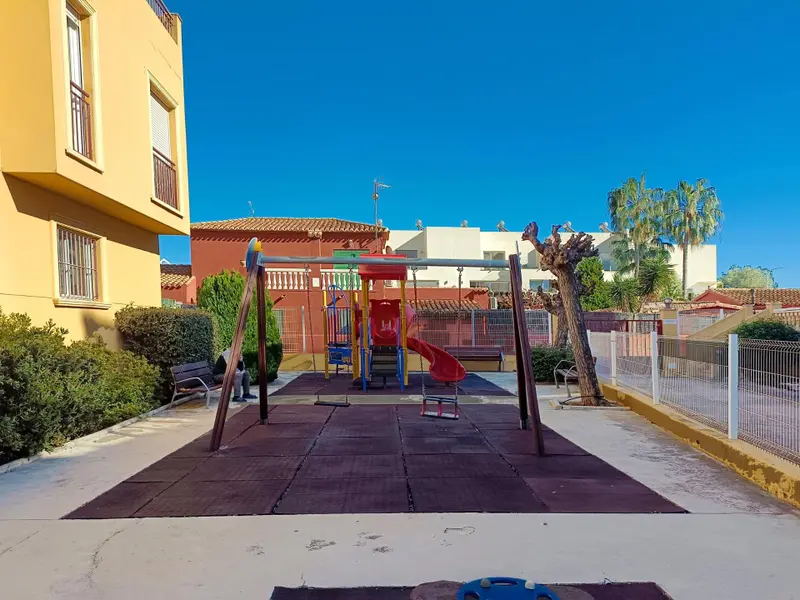 Adosado de 4 dormitorios en Dénia, Costa Blanca — foto 13 de 30