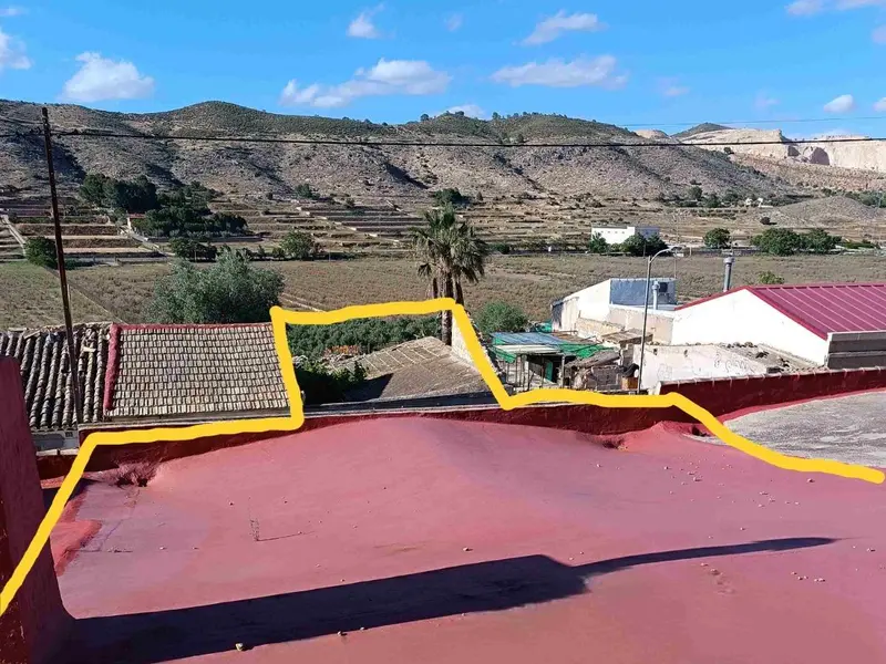 Villa de 3 dormitorios en Hondón de las Nieves, Costa Blanca — foto 2 de 29