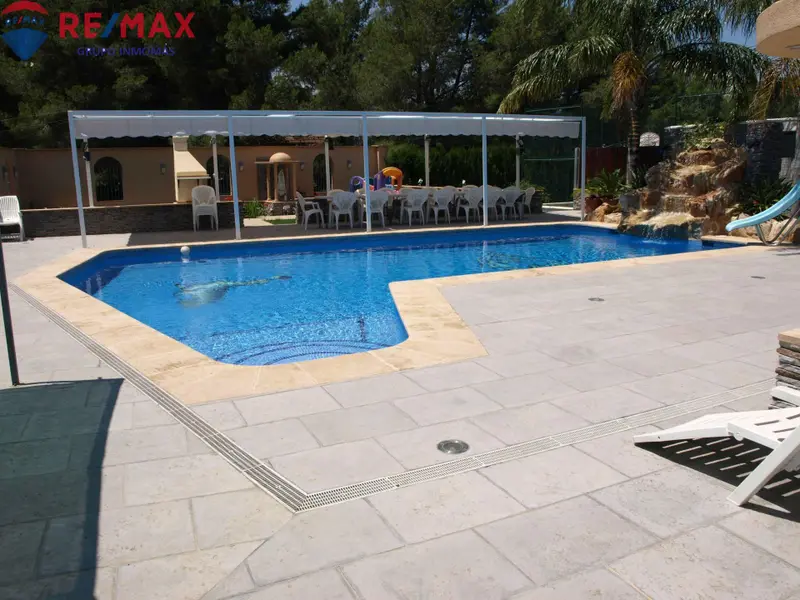 Villa de 11 dormitorios en Dénia, Costa Blanca — foto 23 de 30