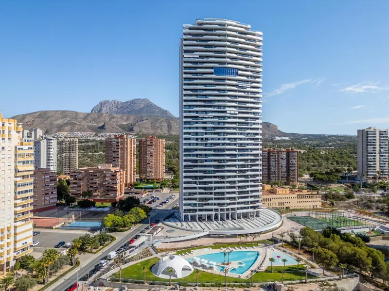 شقة de 2 dormitorios en Benidorm, Costa Blanca — صورة 2 من 30