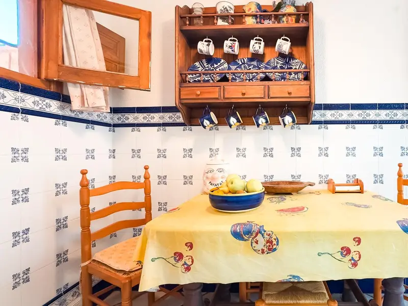 Villa de 4 dormitorios en La Nucía, Costa Blanca — foto 11 de 30