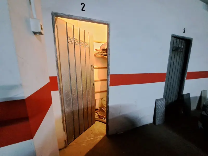 Garage in Alicante, Costa Blanca — photo 5 of 12