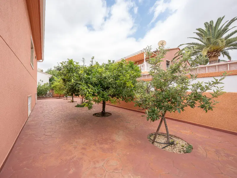 Villa de 5 dormitorios en La Nucía, Costa Blanca — foto 16 de 30
