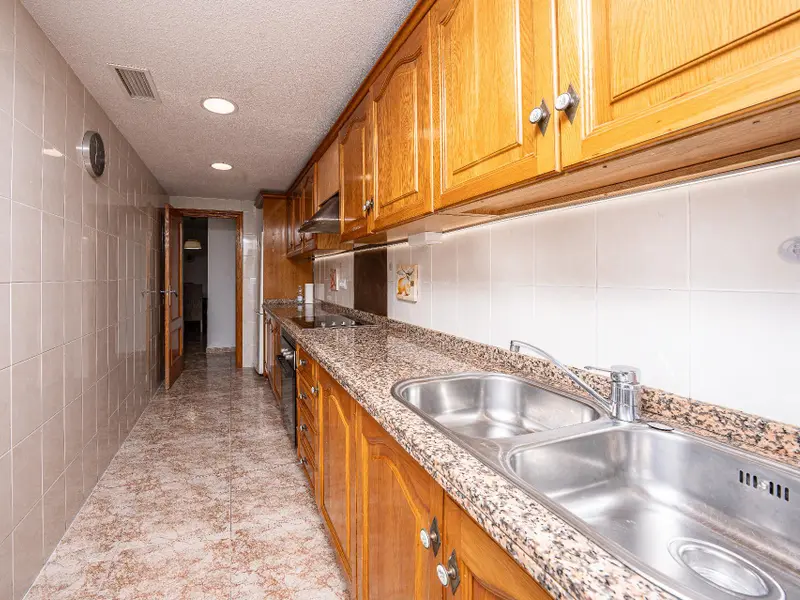 Apartment with 3 bedrooms in Polop, Costa Blanca — photo 18 of 29
