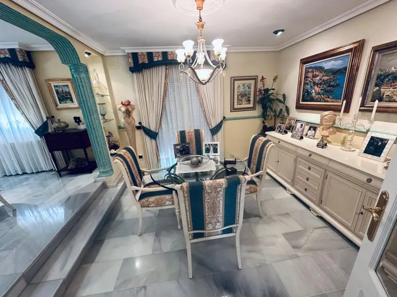 Villa de 4 dormitorios en Benidorm, Costa Blanca — foto 14 de 26