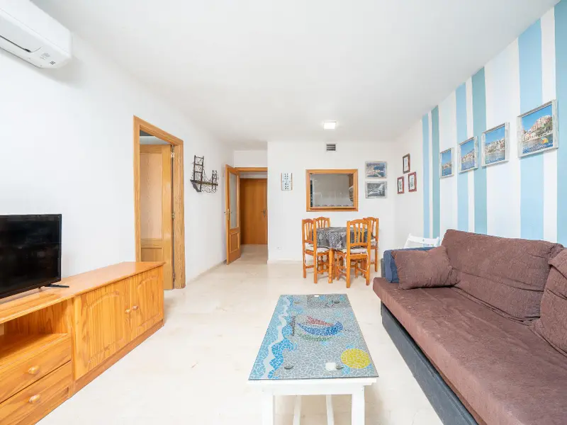 Apartamento de 2 dormitorios en Villajoyosa, Costa Blanca — foto 2 de 22