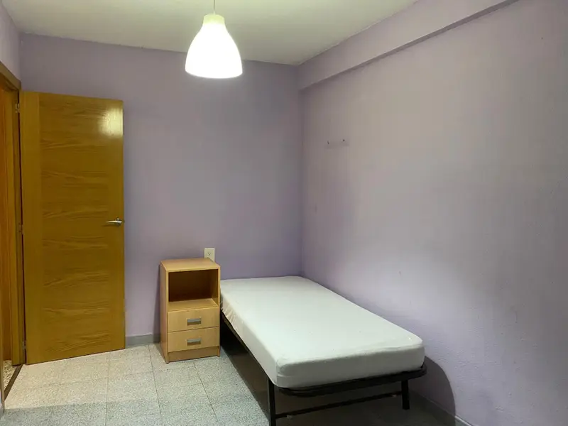 Apartment with 4 bedrooms in Alicante, Costa Blanca — photo 9 of 18