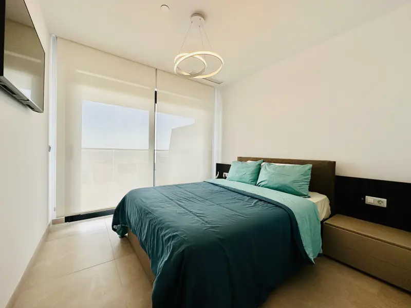 Apartamento de 3 dormitorios en Benidorm, Costa Blanca — foto 9 de 25