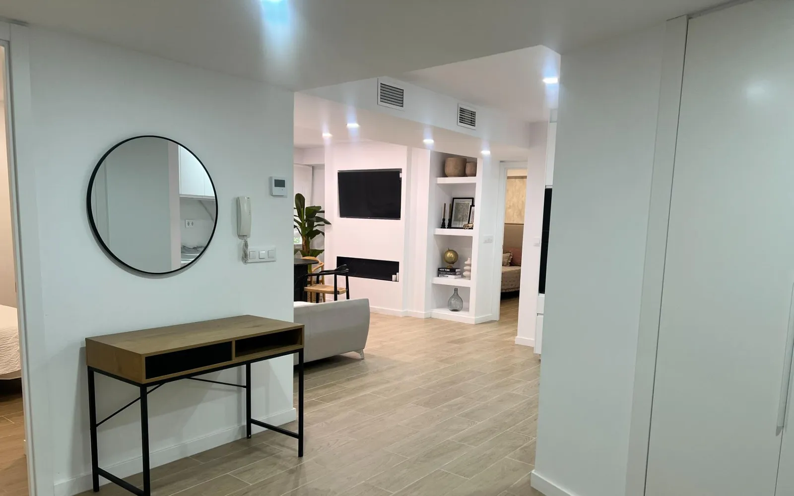 Apartment with 2 bedrooms in Alicante, Costa Blanca — photo 1 of 30