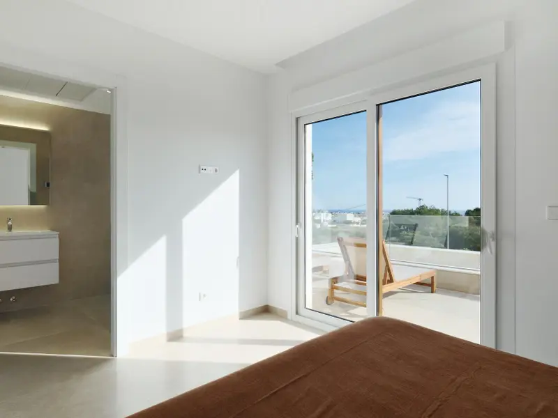 Villa de 3 dormitorios en Orihuela Costa, Costa Blanca — foto 14 de 29