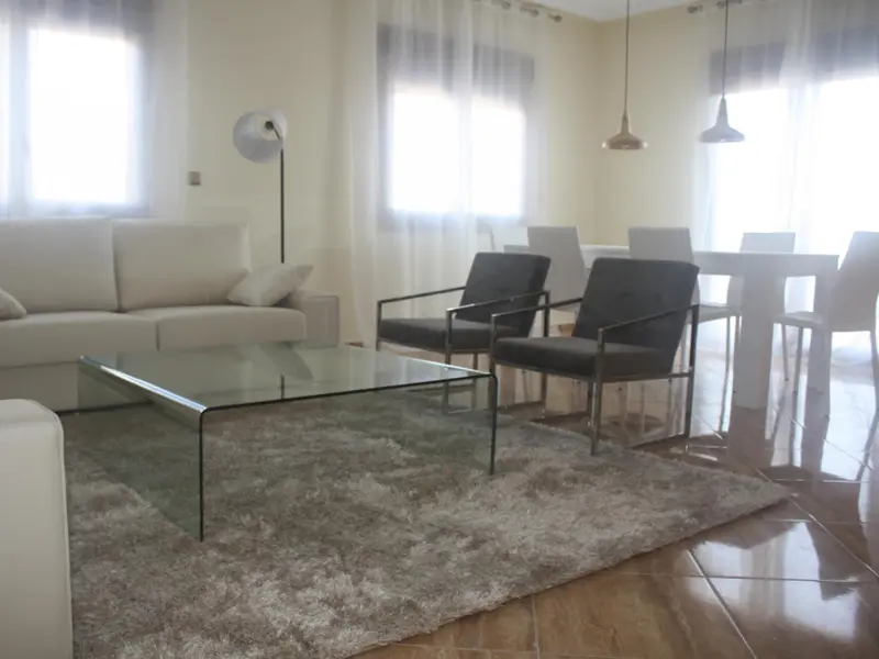 Villa de 3 dormitorios en Torrevieja, Costa Blanca — foto 14 de 26