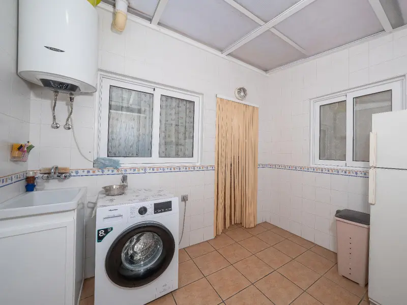 Maison mitoyenne avec 5 chambres à Daya Nueva, Costa Blanca — photo 12 sur 30