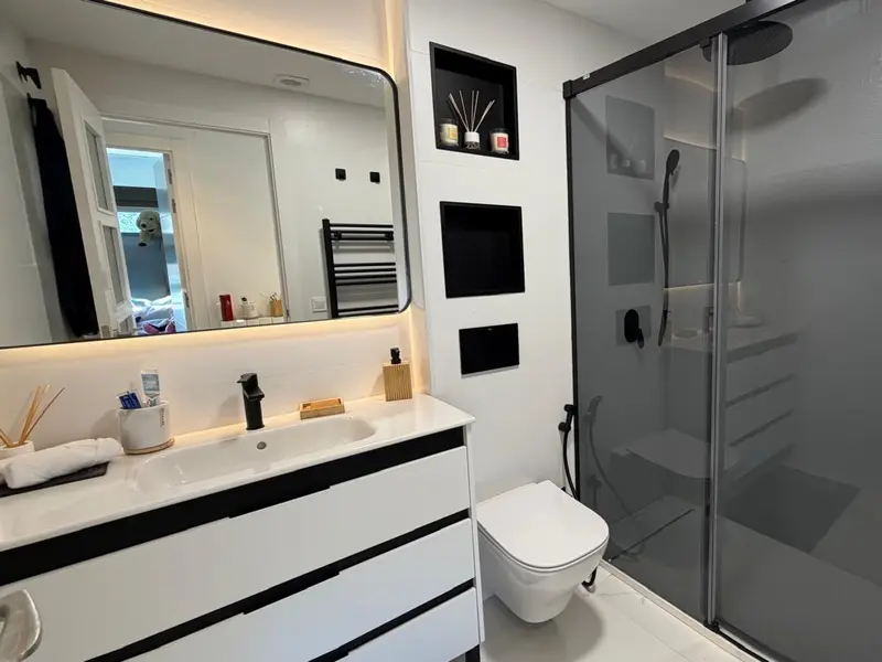 Wohnung mit 2 Schlafzimmern in Alicante, Costa Blanca — Foto 13 von 17