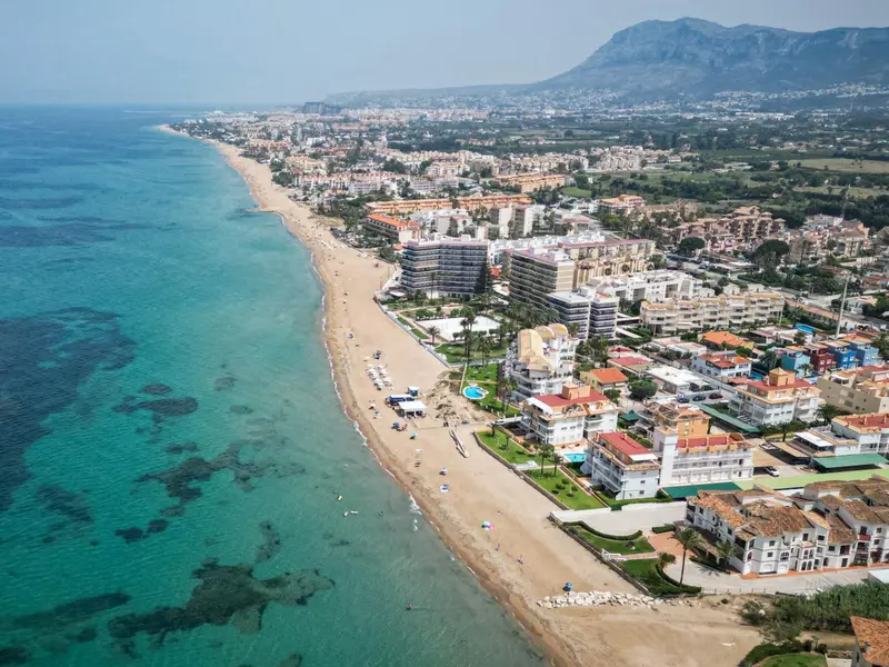 Комерційне приміщення з 3 спальнями у Dénia, Коста-Бланка — фото 16 з 30