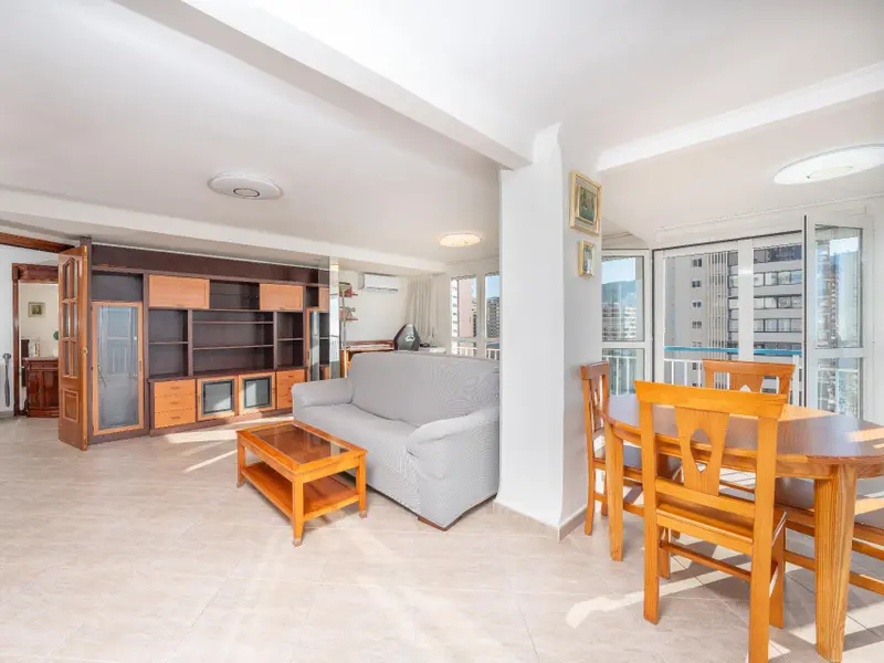 Apartamento de 2 dormitorios en Benidorm, Costa Blanca — foto 7 de 28