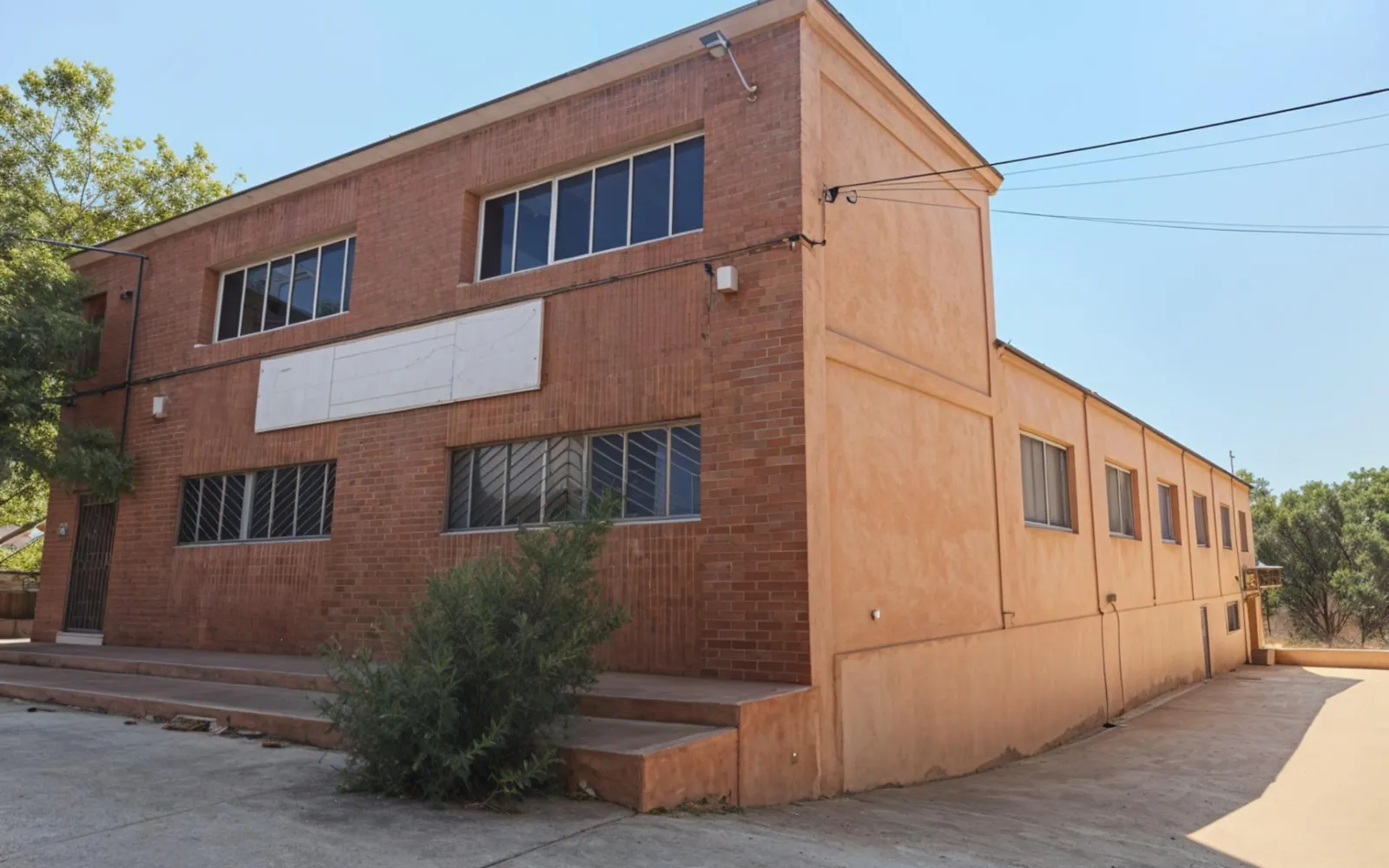 Commercial with 1 bedrooms in Almansa, Costa Blanca — photo 1 of 22