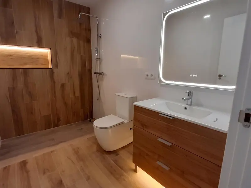 Apartamento de 2 dormitorios en Elche, Costa Blanca — foto 6 de 11