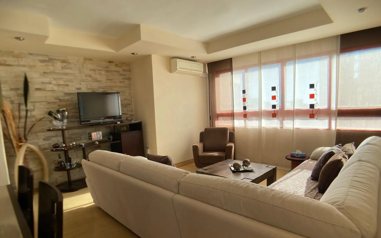 Apartment with 2 bedrooms in Benidorm, Costa Blanca — photo 1 of 19
